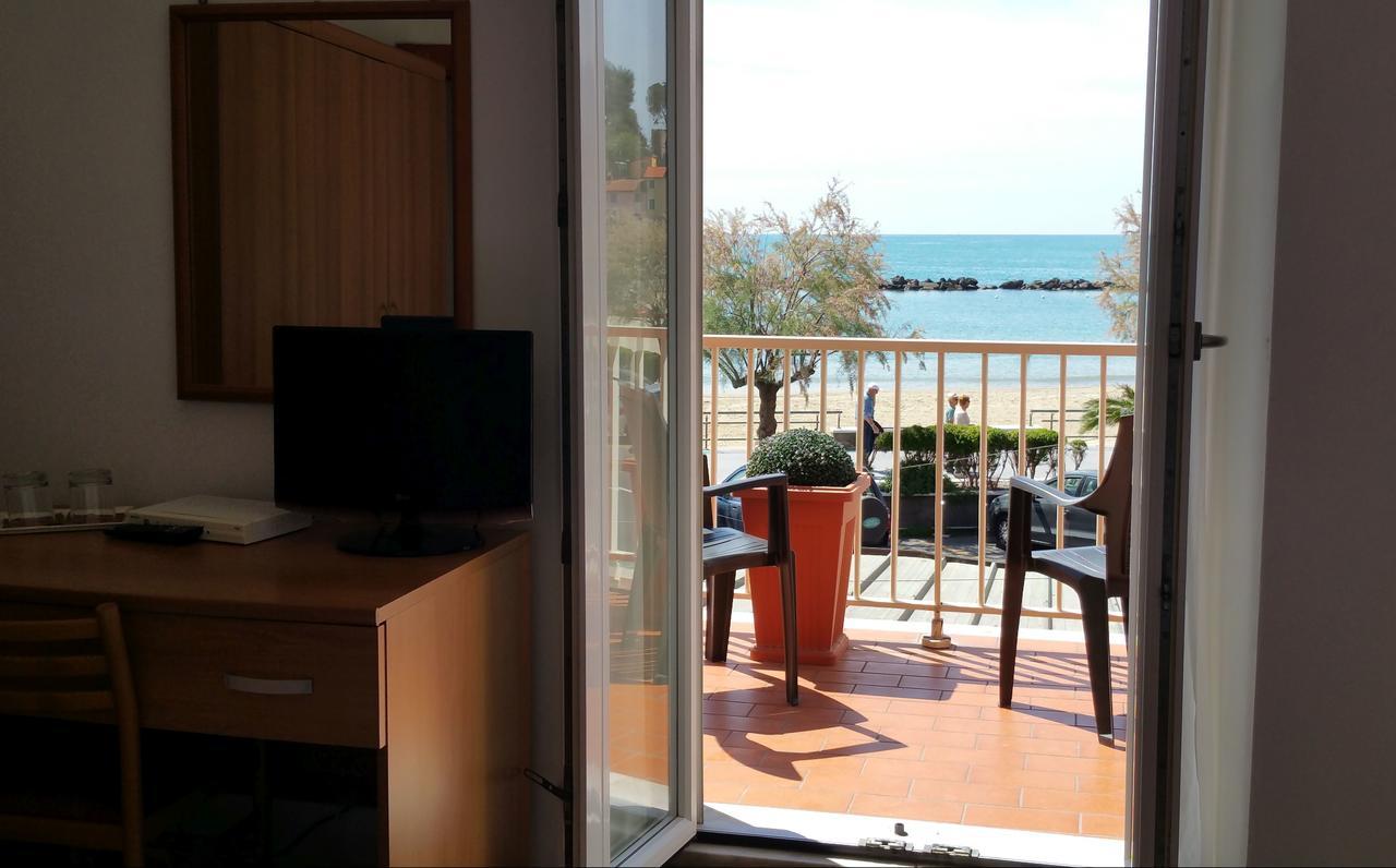 Albergo Nettuno Lerici Dış mekan fotoğraf